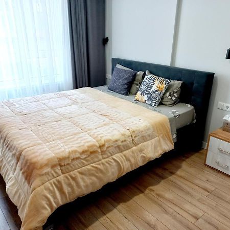 Apartament Dragut In Centrul Orasului! Kisinyov Kültér fotó